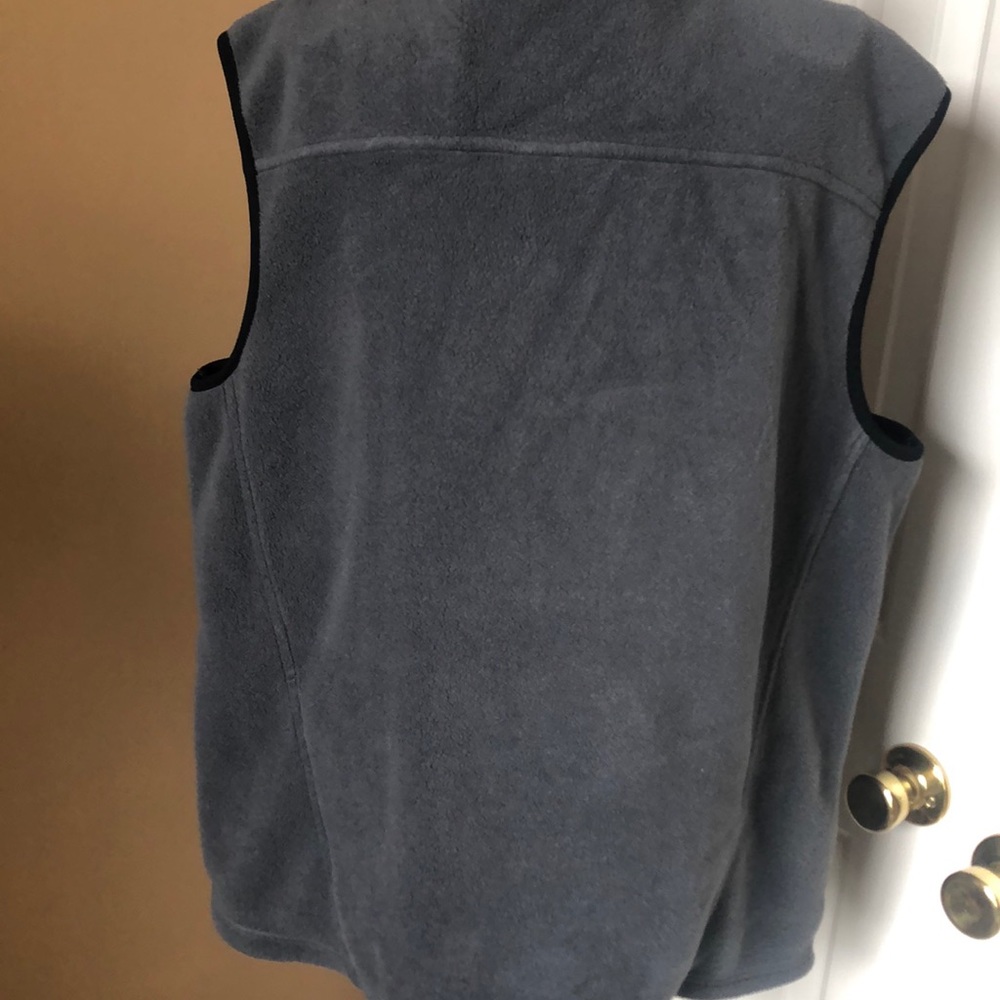 Eddie Bauer Vest - Picture 4 of 8
